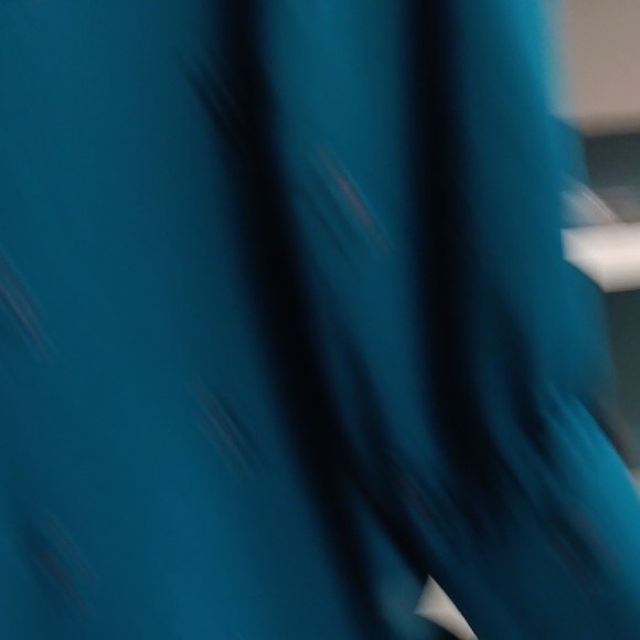 Top - Picture 4 of 16